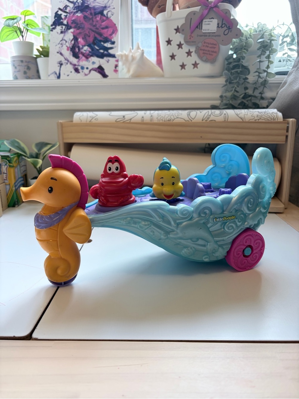 Little People Ariel's Carriage with Flounder